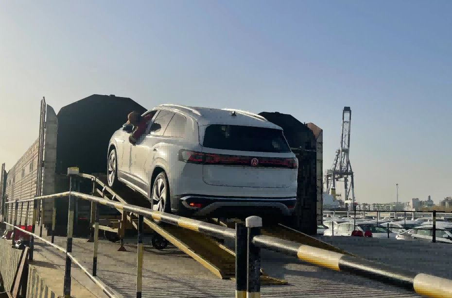 Setting Sail Overseas | Successful Vehicle Export Order